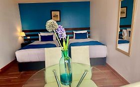 Wayqey Hotel
